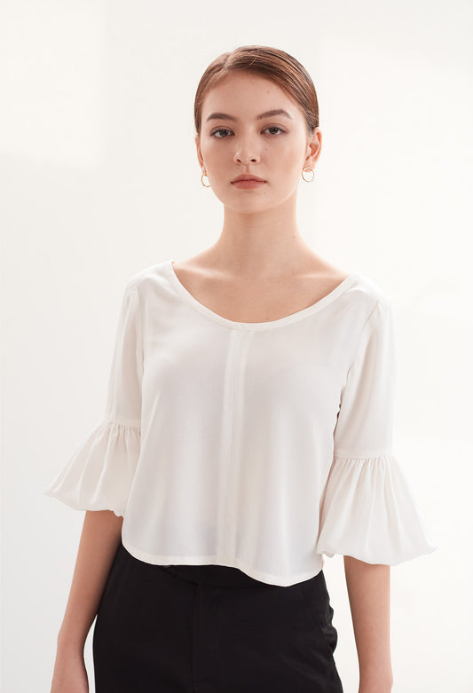 2-Way Puff Sleeved Top with Curved Hem